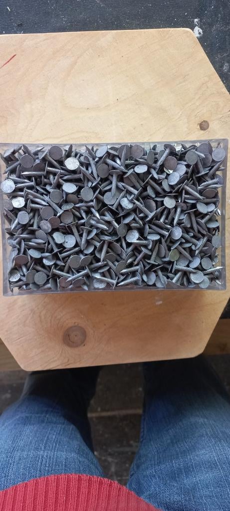Asfalt Nagels,.lengte 20 mm, Ophalen of Verzenden