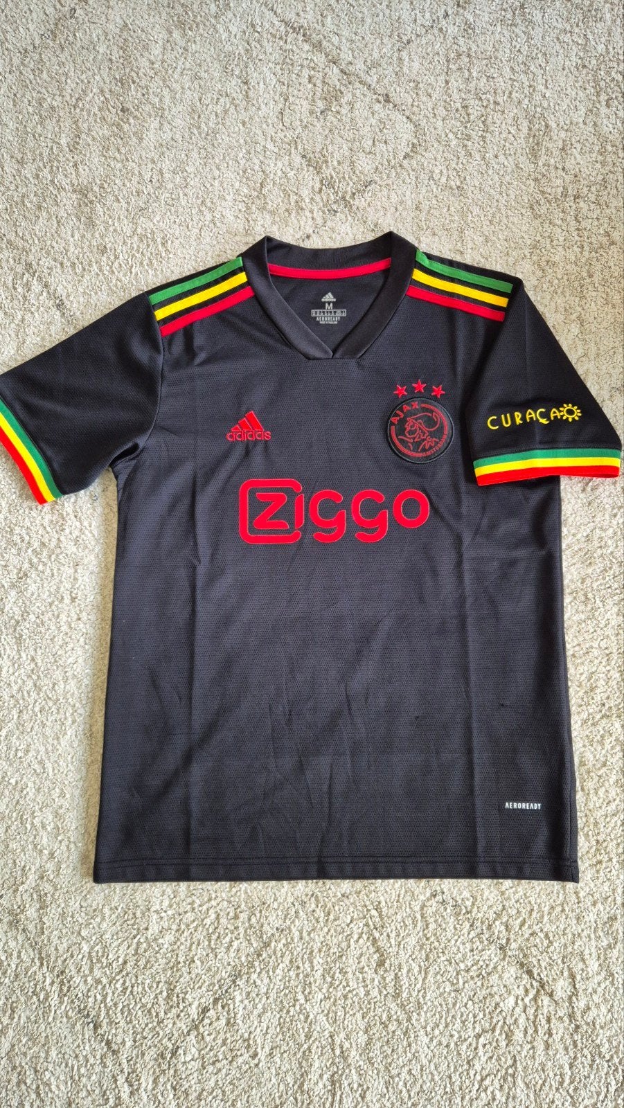 Ajax 3e tenue 2021-2022 Bob Marley editie Maat M, Maat M, Verzenden, Zo goed als nieuw, Shirt