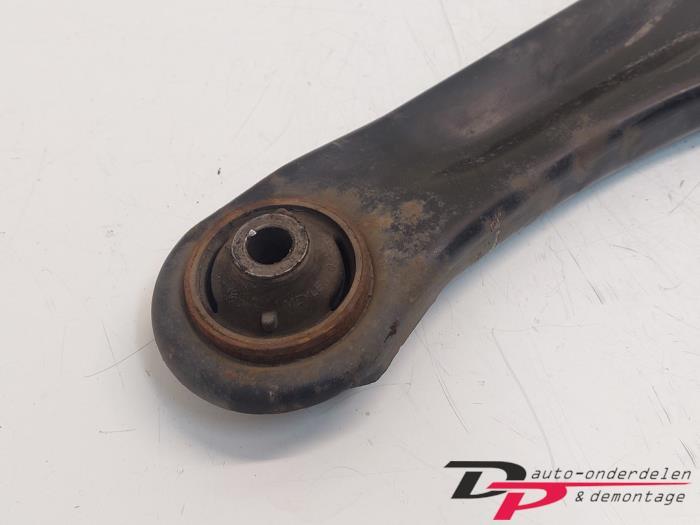 Draagarm rechts-voor van een Mitsubishi Colt, Auto-onderdelen, Gebruikt, -, -, Ophalen of Verzenden