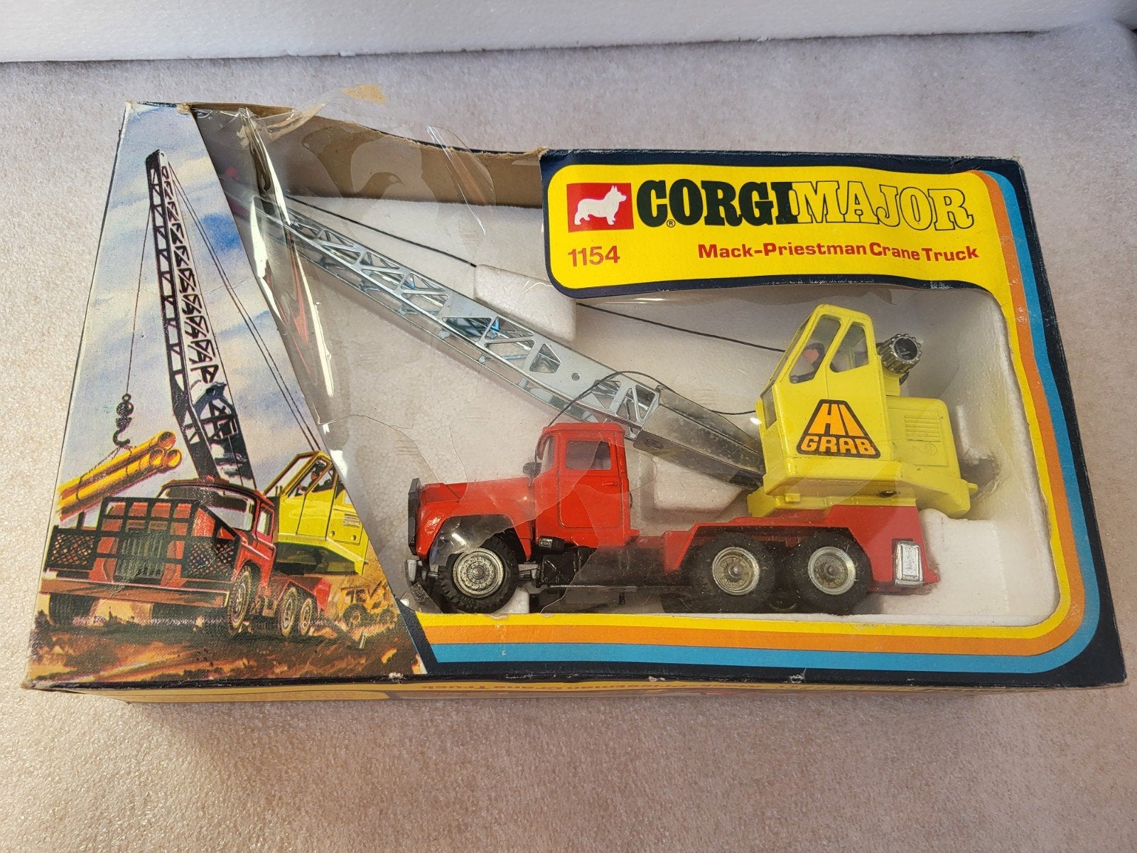 Corgi Major 1154 Mack-Priestman Kraanwagen in doos, Ophalen of Verzenden, Zo goed als nieuw, Groter dan 1:32, Overige merken