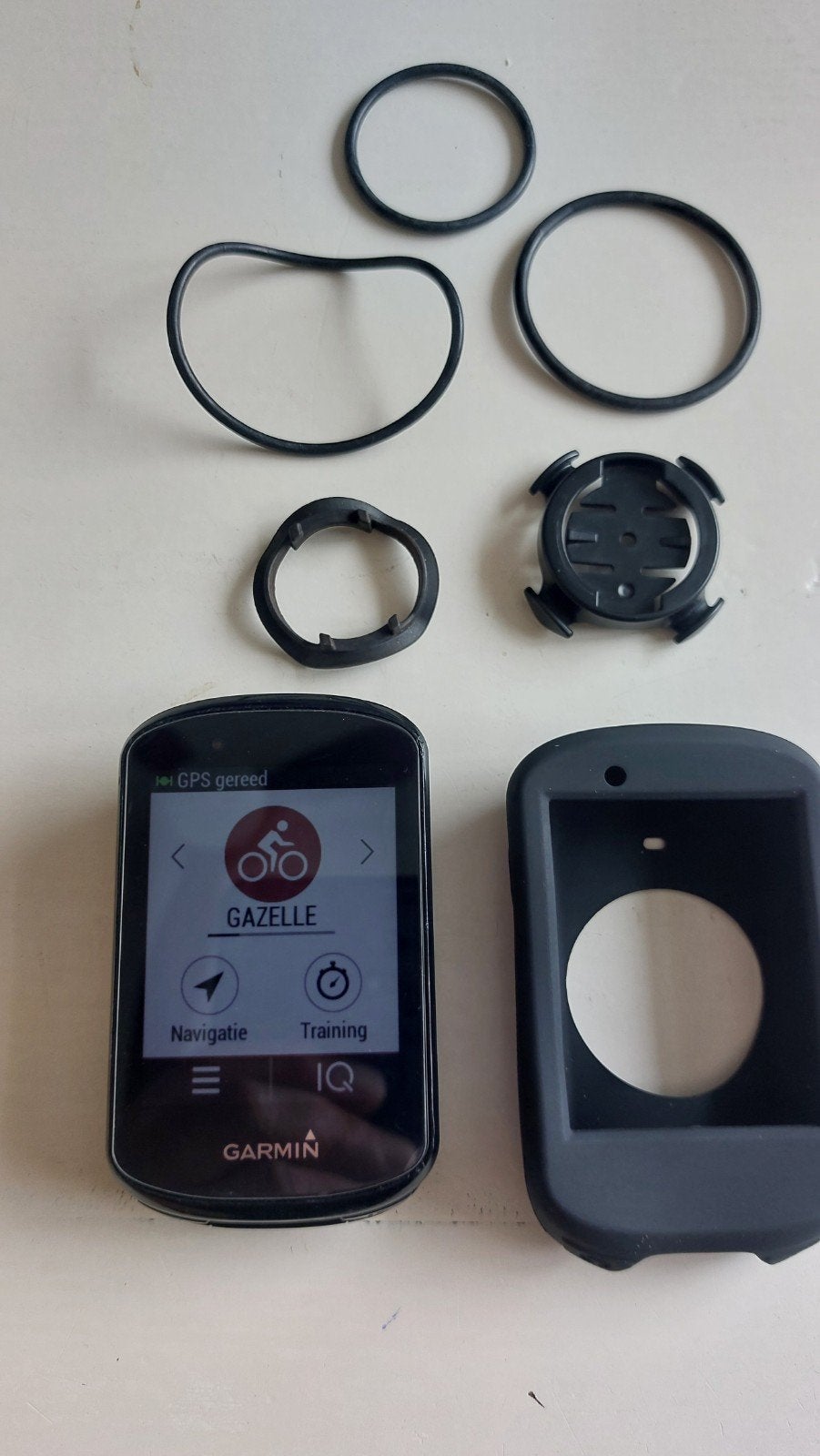 Garmin edge 830 netjes en goedwerkende staat, Fietsen en Brommers, Fietsaccessoires | Fietscomputers, Ophalen of Verzenden, GPS