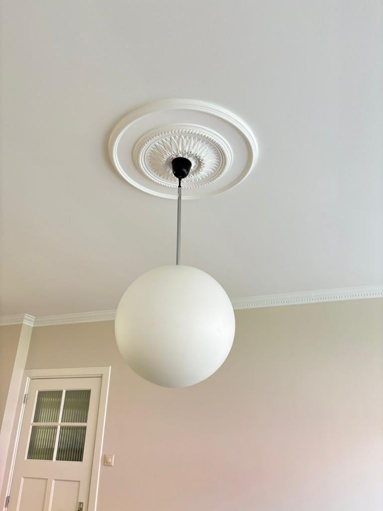 Mooie Peill & Putzler melkglas bollampen (40 cm), Ophalen