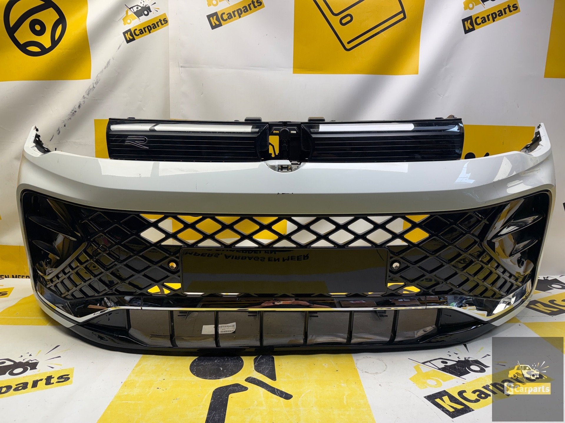 VW Tiguan 571 Voorbumper R-Line COMPLEET 6PDC 571807217B