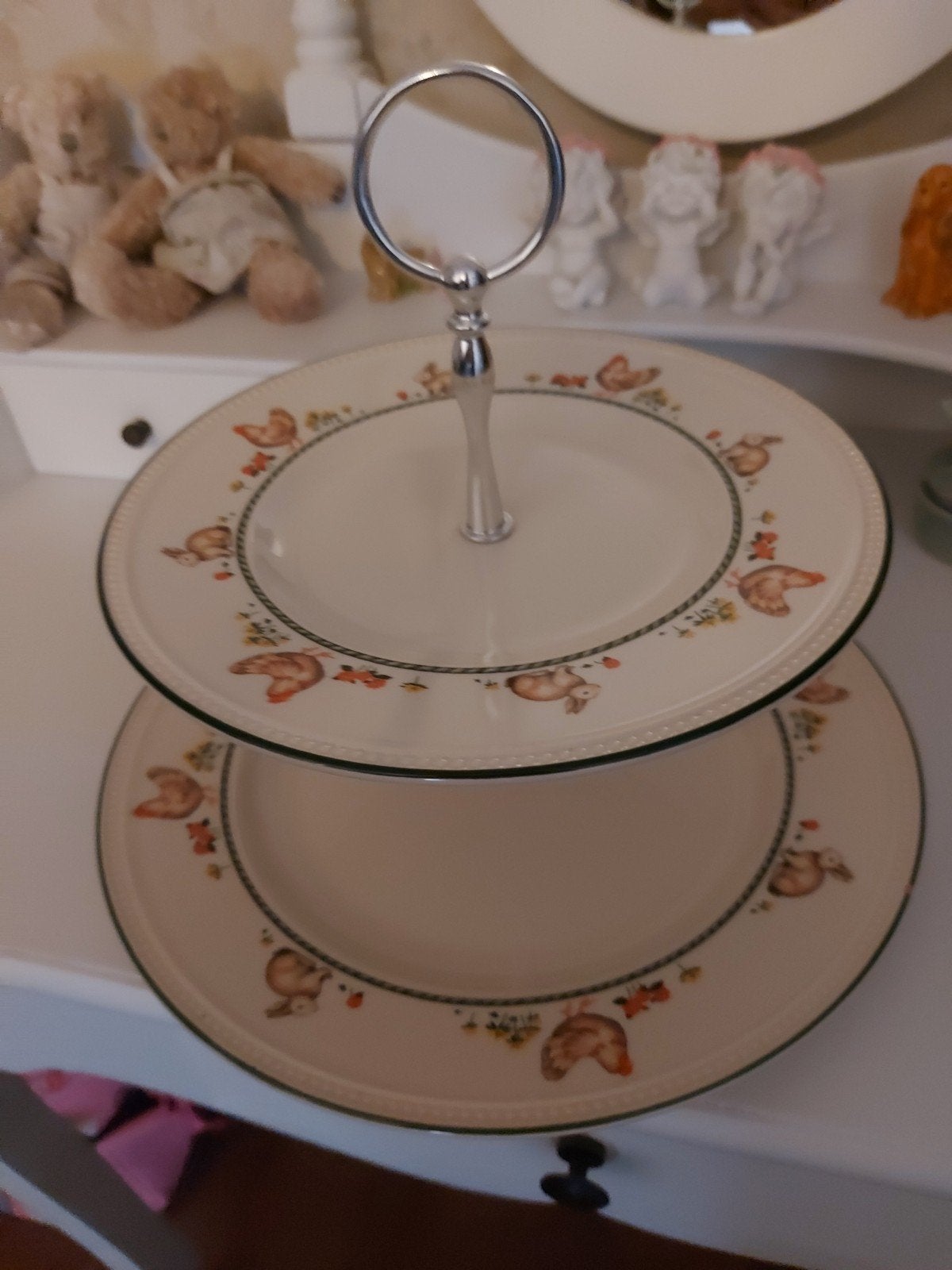 wedgwood springtime etagere, Ophalen of Verzenden