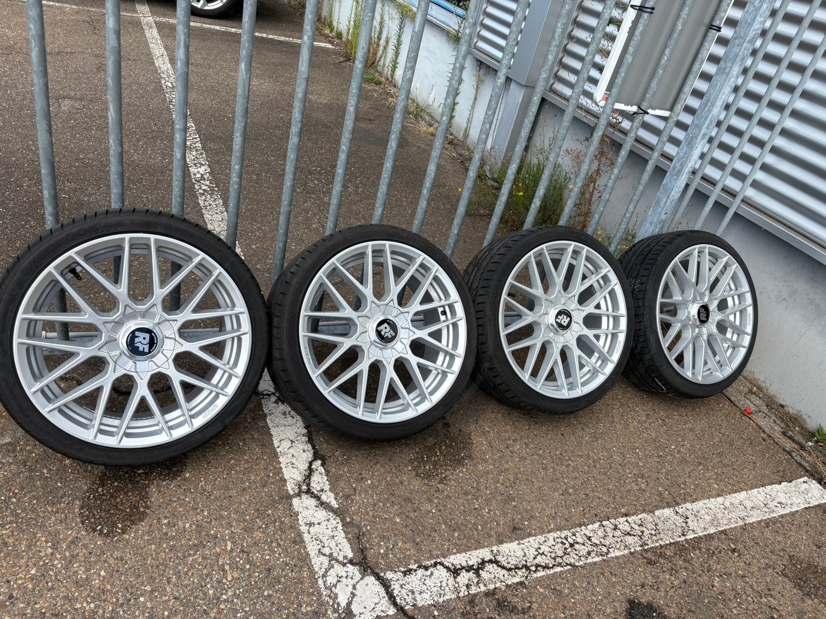 Rotiform velgen RSE voor Ford Focus, Banden en Velgen, Nieuw, 235 mm, Personenwagen