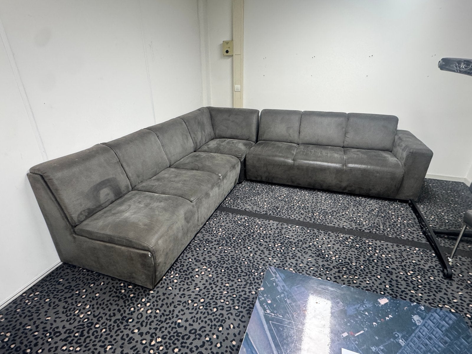 Gebruikte Hoekbank - 250x160 cm