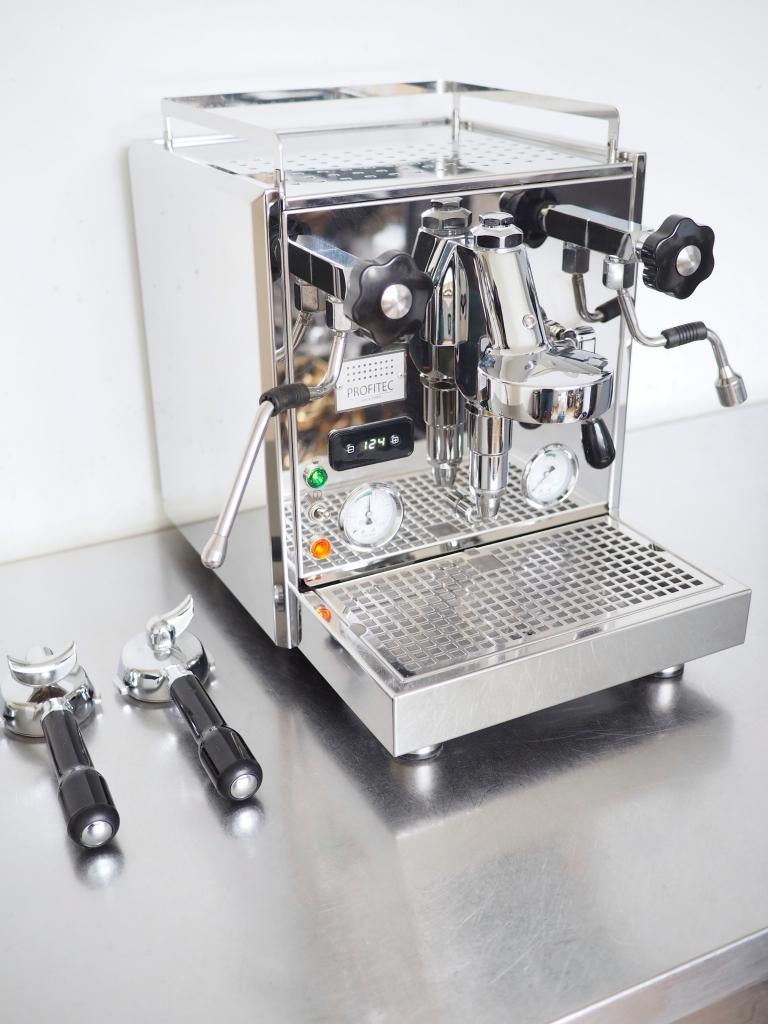 Profitec Pro 700 Dubbelboiler PID Rotatiepomp E-61 serviced, Witgoed en Apparatuur, Koffiezetapparaten, Refurbished, Gemalen koffie