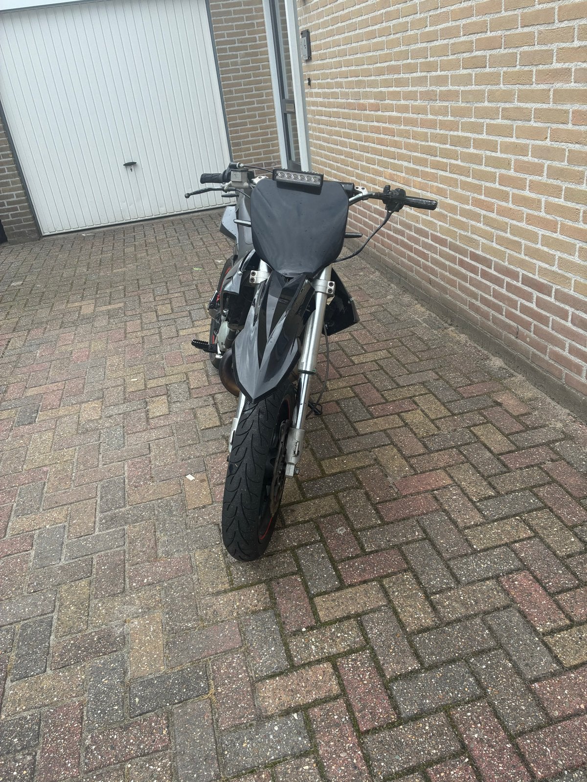 Derbi senda, Ophalen, Gebruikt, Derbi