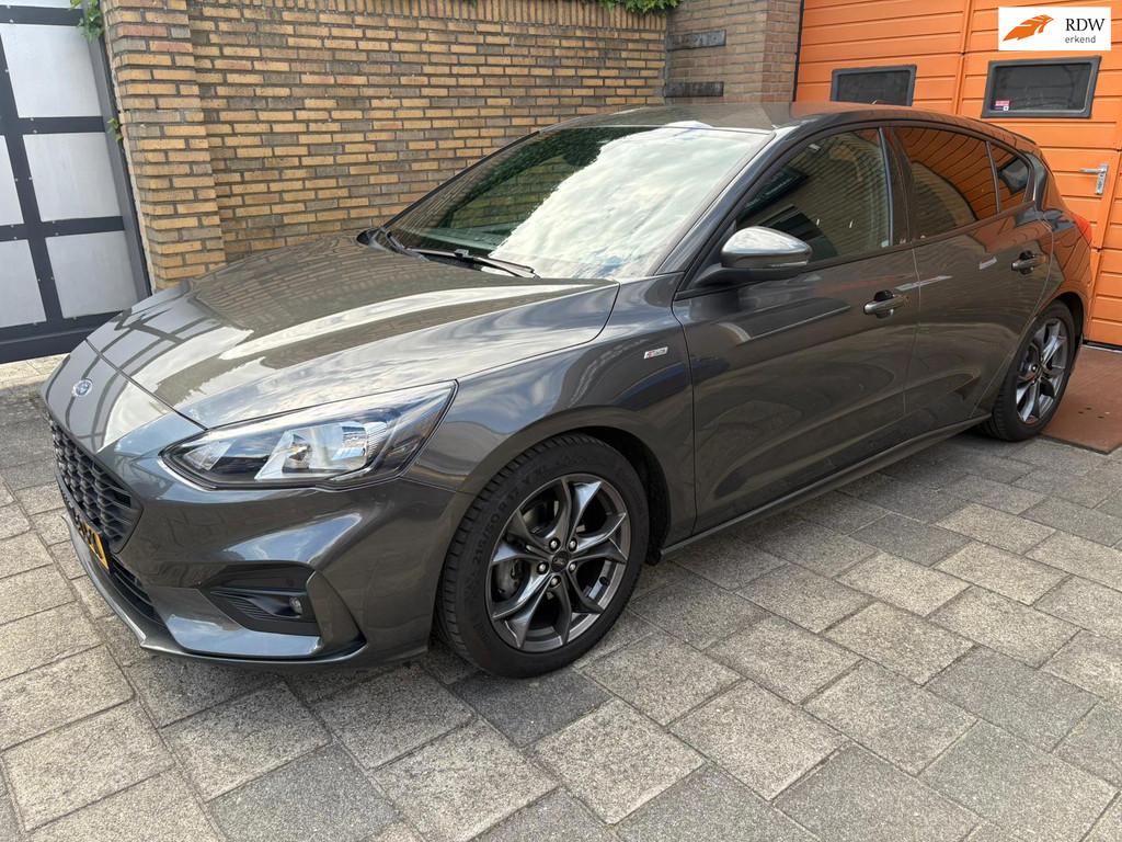 Ford FOCUS 1.0 EcoBoost ST Line Business, Auto's, Ford, Gebruikt, Bedrijf, Handgeschakeld, 3 cilinders