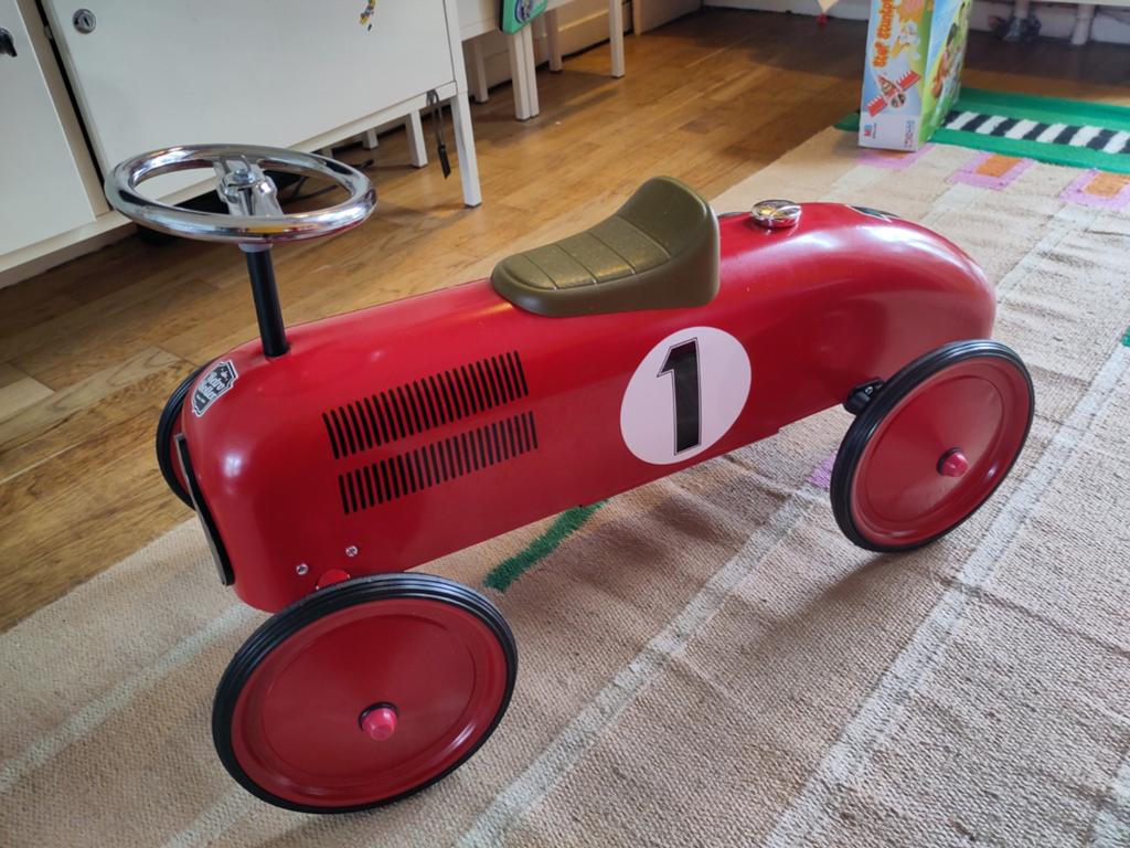 Retro Roller Loopauto Rood - heel goed, Kinderen en Baby's, Speelgoed | Buiten | Voertuigen en Loopfietsen, Zo goed als nieuw