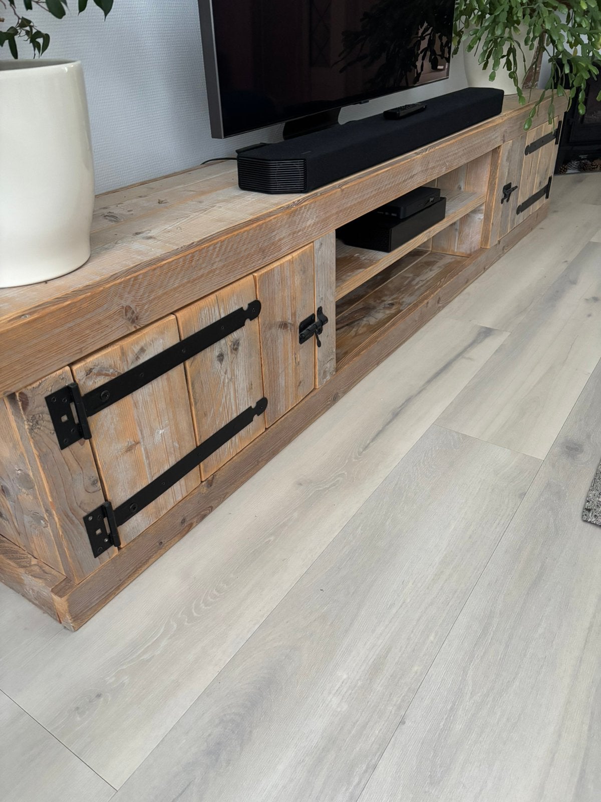 TV kast, Ophalen, Gebruikt, 200 cm of meer, Minder dan 100 cm