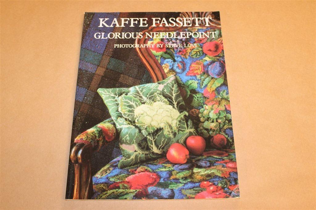 Glorious Needlepoint — Kaffe Fassett, Kleurrijke Patronen, Ophalen of Verzenden, Gelezen