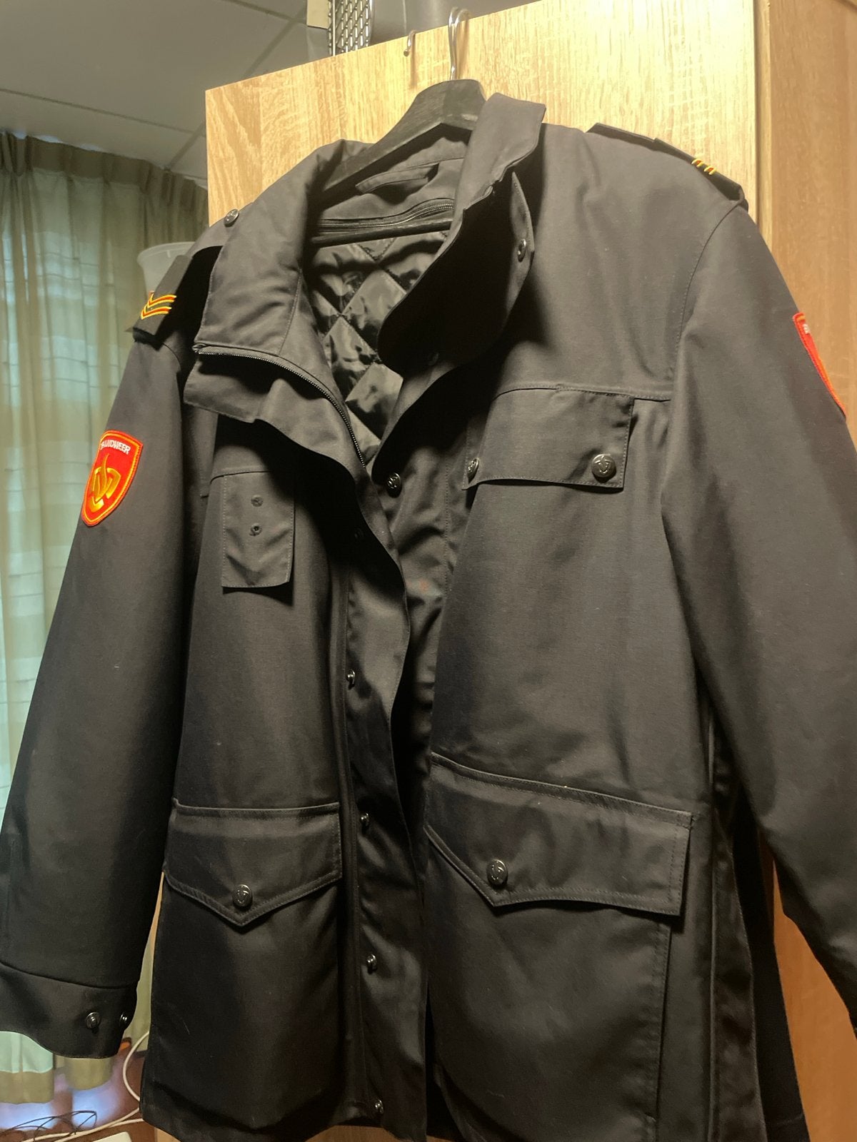 Brandweer jas oude uitvoering - Nieuwstaat, Kleding | Heren, Overige Herenkleding, Nieuw, Ophalen of Verzenden
