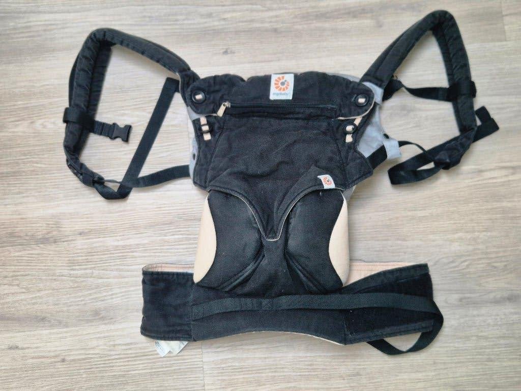 Ergobaby 360 baby carrier, zwart met baby insert, Overige merken, Gebruikt, Ophalen of Verzenden, Buik, Rug of Zij