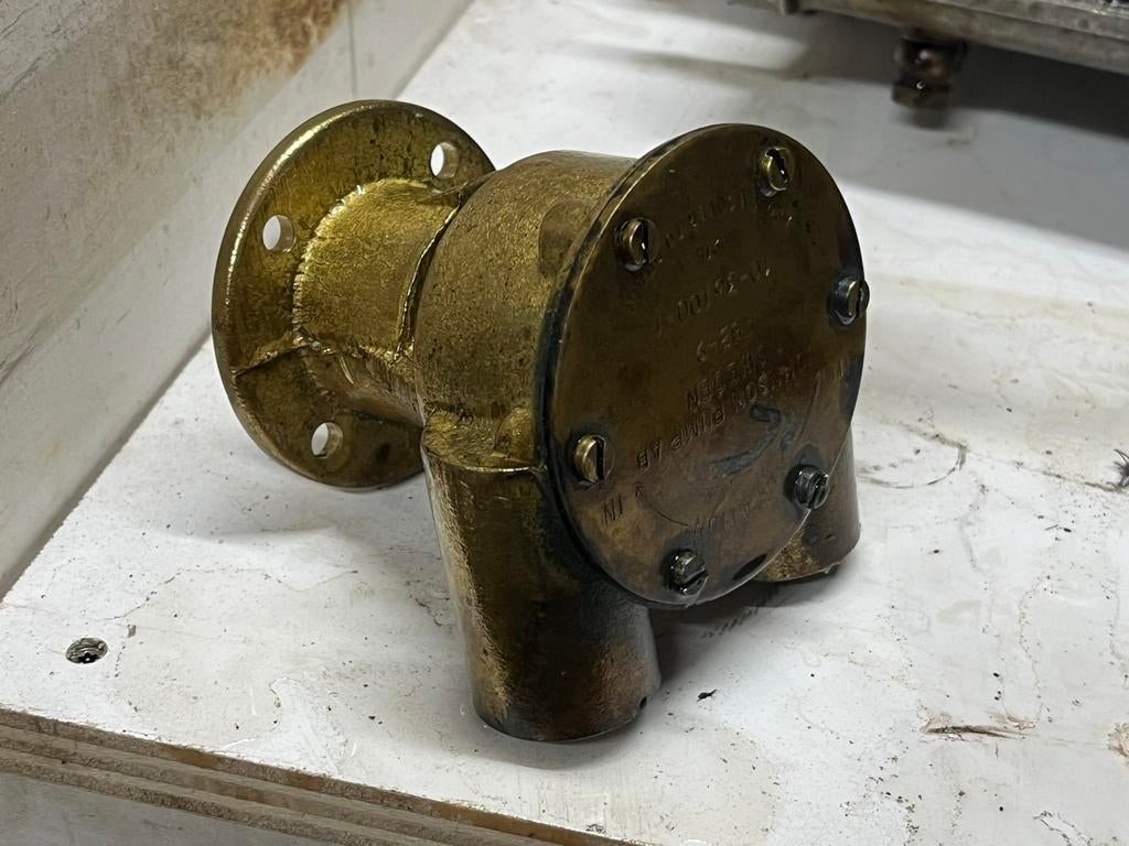 Mercedes OM636 impellerpomp, Ophalen of Verzenden, Nieuw, Motor en Techniek
