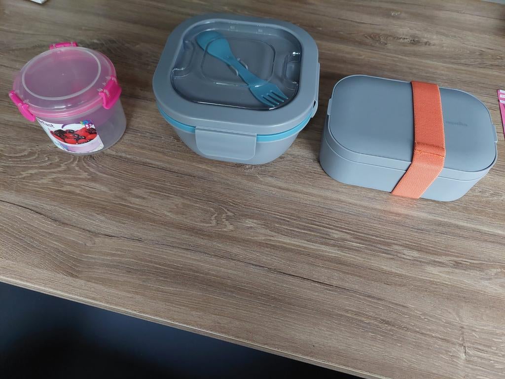 Goede bakjes voor eten onderweg., Ophalen of Verzenden