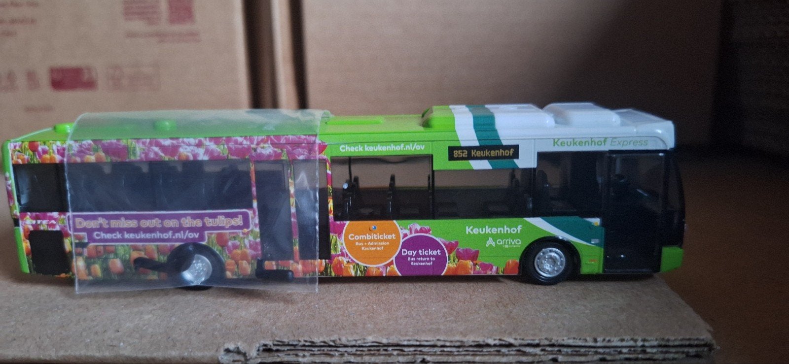 VDL Citea Arriva ZHN Keukenhof Bus Lijn 820, Hobby en Vrije tijd, Modelauto's | 1:87, Ophalen of Verzenden, Zo goed als nieuw
