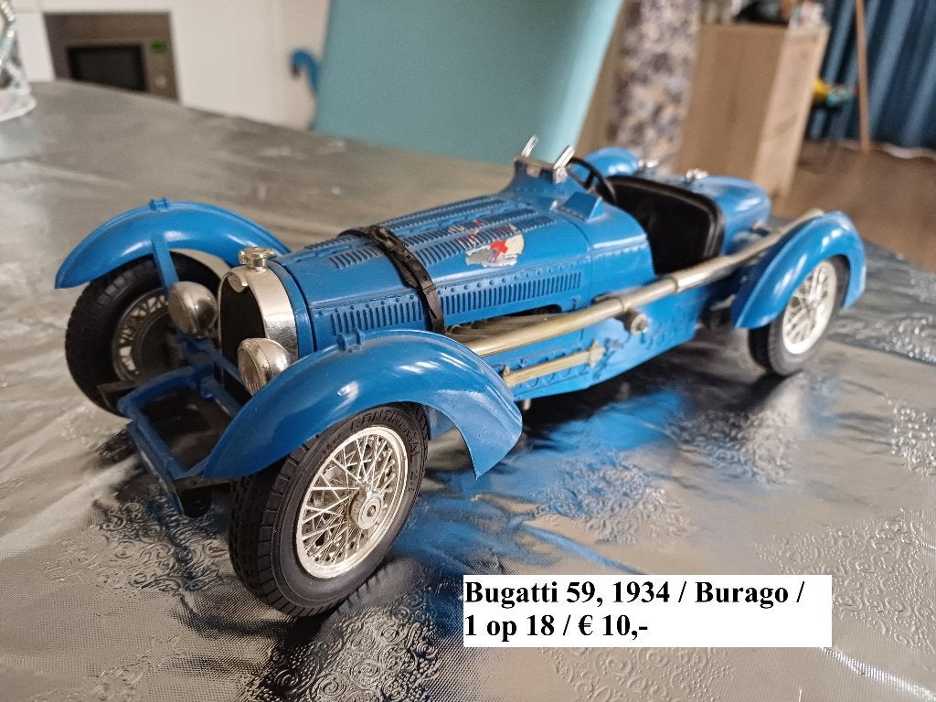 Bugatti modelauto te koop, Ophalen of Verzenden, Gebruikt, Auto