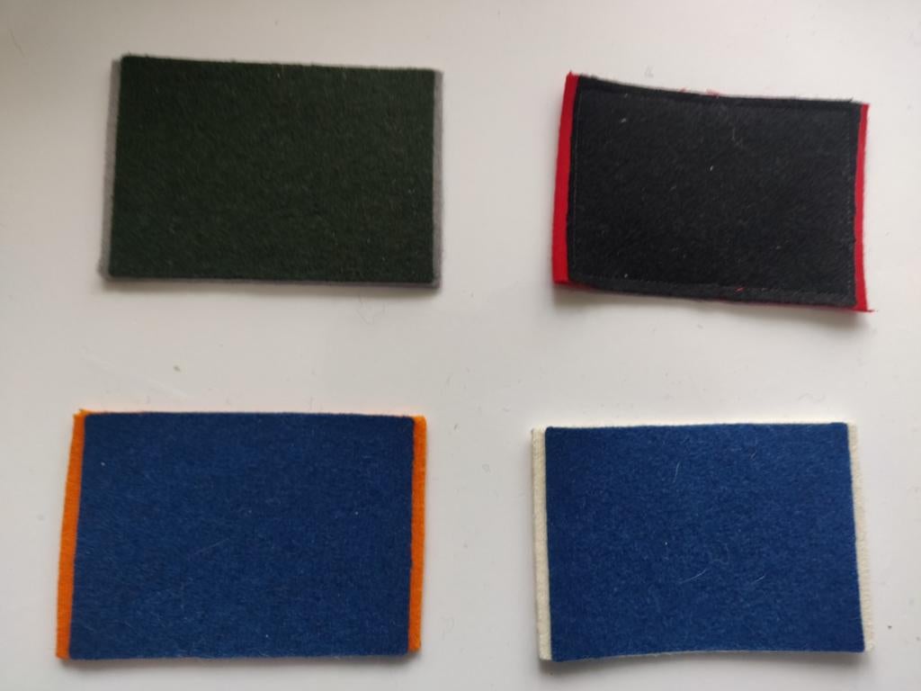 4 ongebruikte baretembleem achtergrondjes 1, Verzamelen, Militaria | Algemeen, Ophalen of Verzenden, Landmacht, Nederland, Embleem of Badge