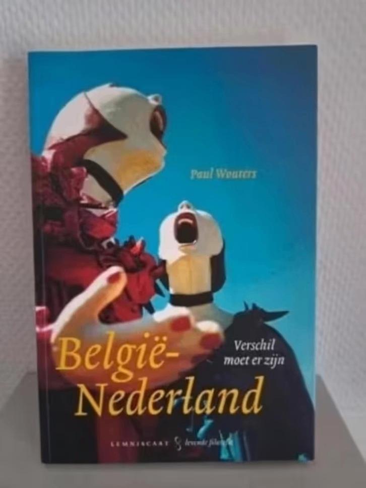 BELGIË - NEDERLAND / Verschil moet er zijn - Paul Wouters, Ophalen of Verzenden, Zo goed als nieuw, Nederland