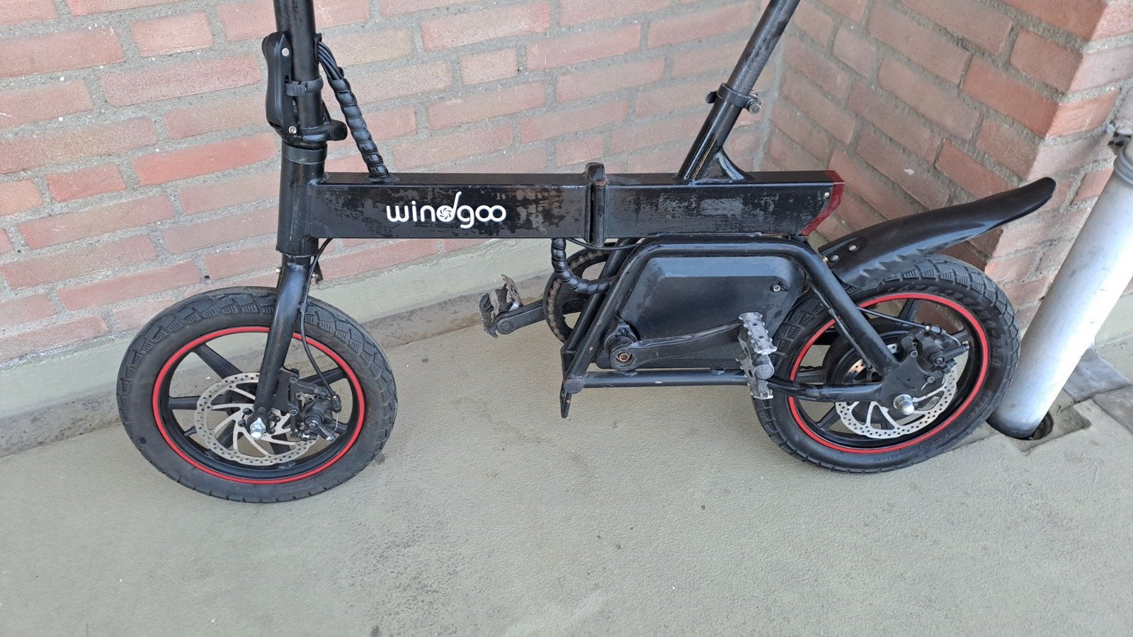 Windgoo B20 elektrische vouw fiets, Ophalen