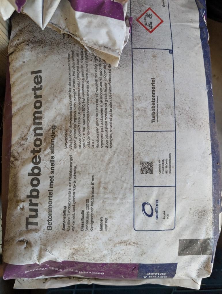 3 zakjes turbobetonmortel Cantillana, Minder dan 3 m³, Ophalen