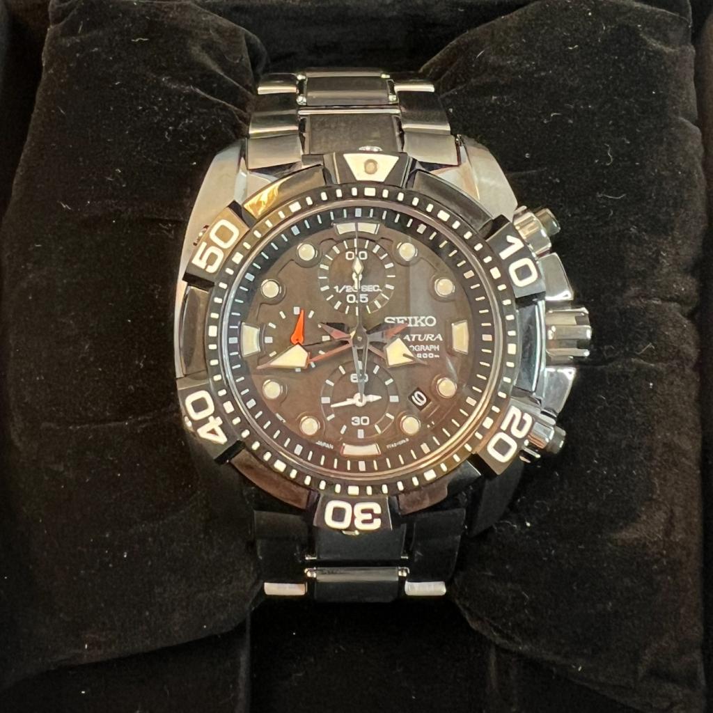Seiko Velatura Chronograph Scuba Diver 200M 7T92-0JT0, Seiko, Zo goed als nieuw, Support@seiko.com, 5-11, Akasaka 2-chome
Minato-ku, Tokyo 107-0052
Japan