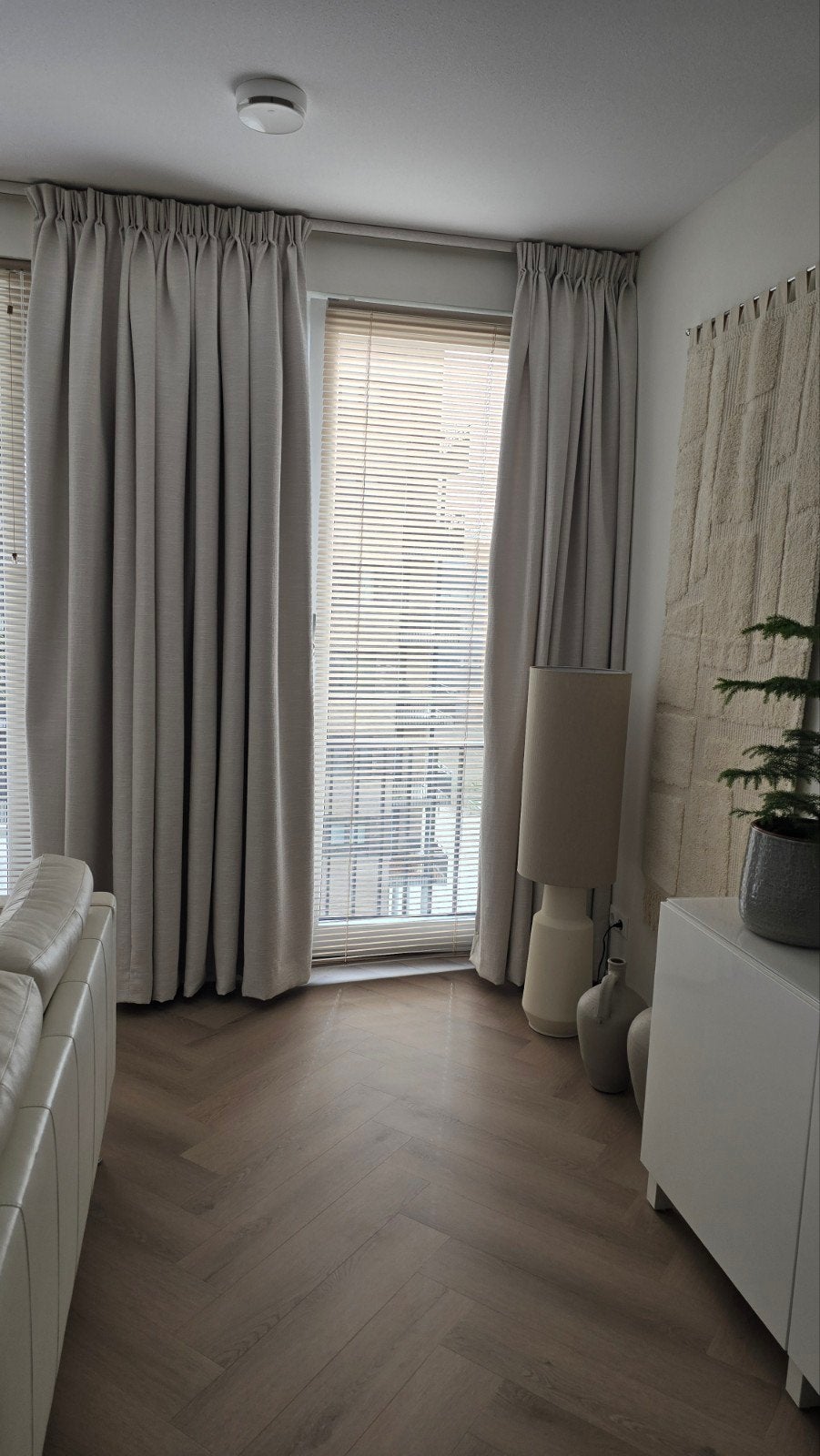 Zo goed als nieuwe OFF WHITE overgordijnen, dubbele plooi, Huis en Inrichting, Overgordijn, Wit, Plooiafwerking, Ophalen of Verzenden