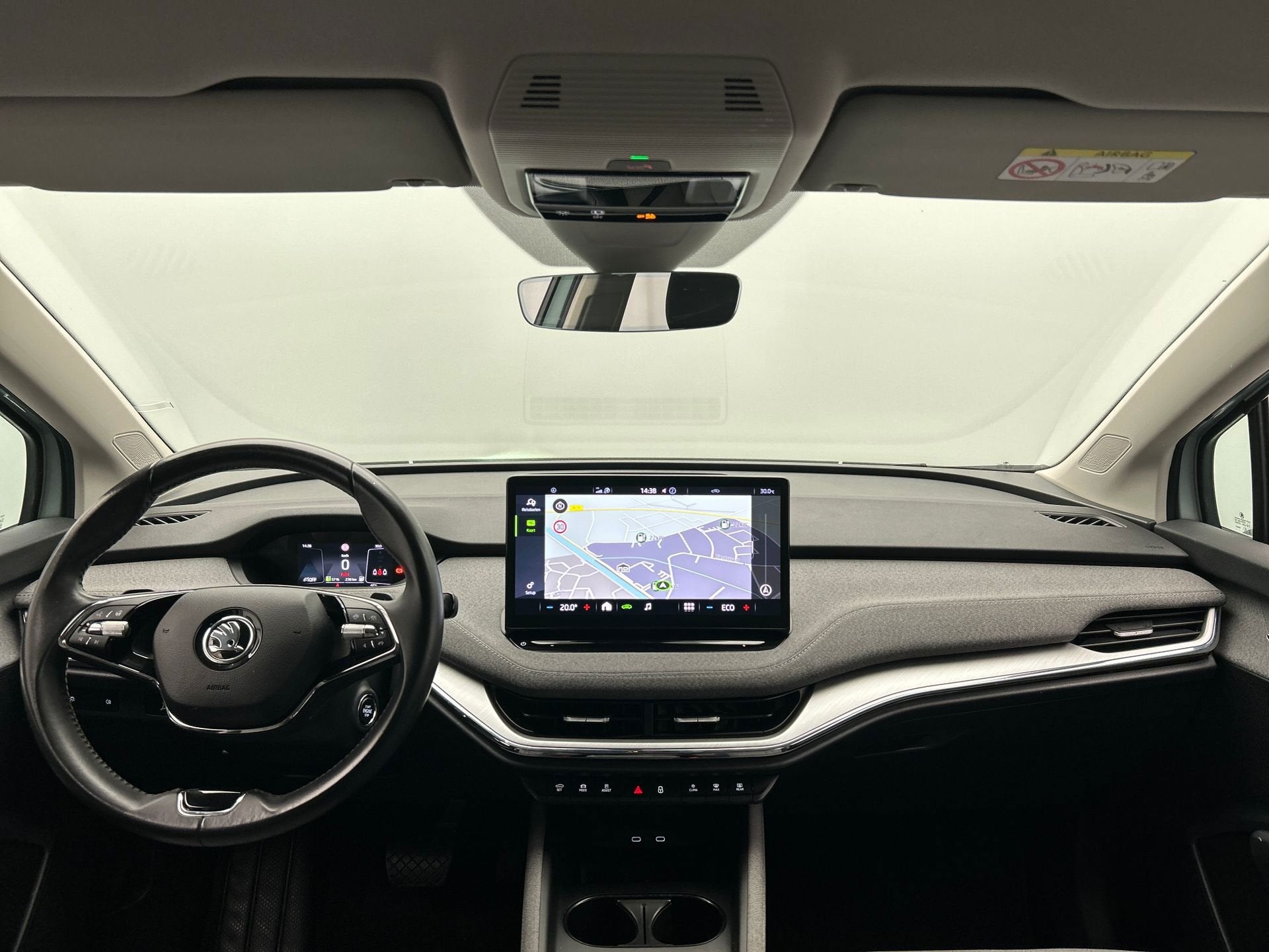Skoda Enyaq iV 80 | Origineel Nederlands | Stuurverwarming |, Auto's, Achterwielaandrijving, Gebruikt, Zwart, Startonderbreker