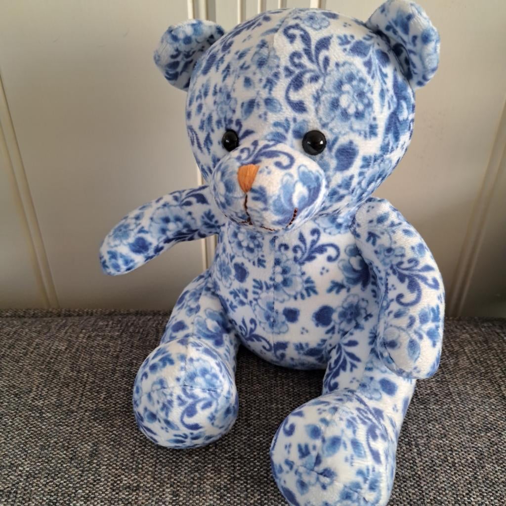 Delfts blauw knuffel beertje 20cm, Kinderen en Baby's, Speelgoed | Knuffels en Pluche, Ophalen of Verzenden