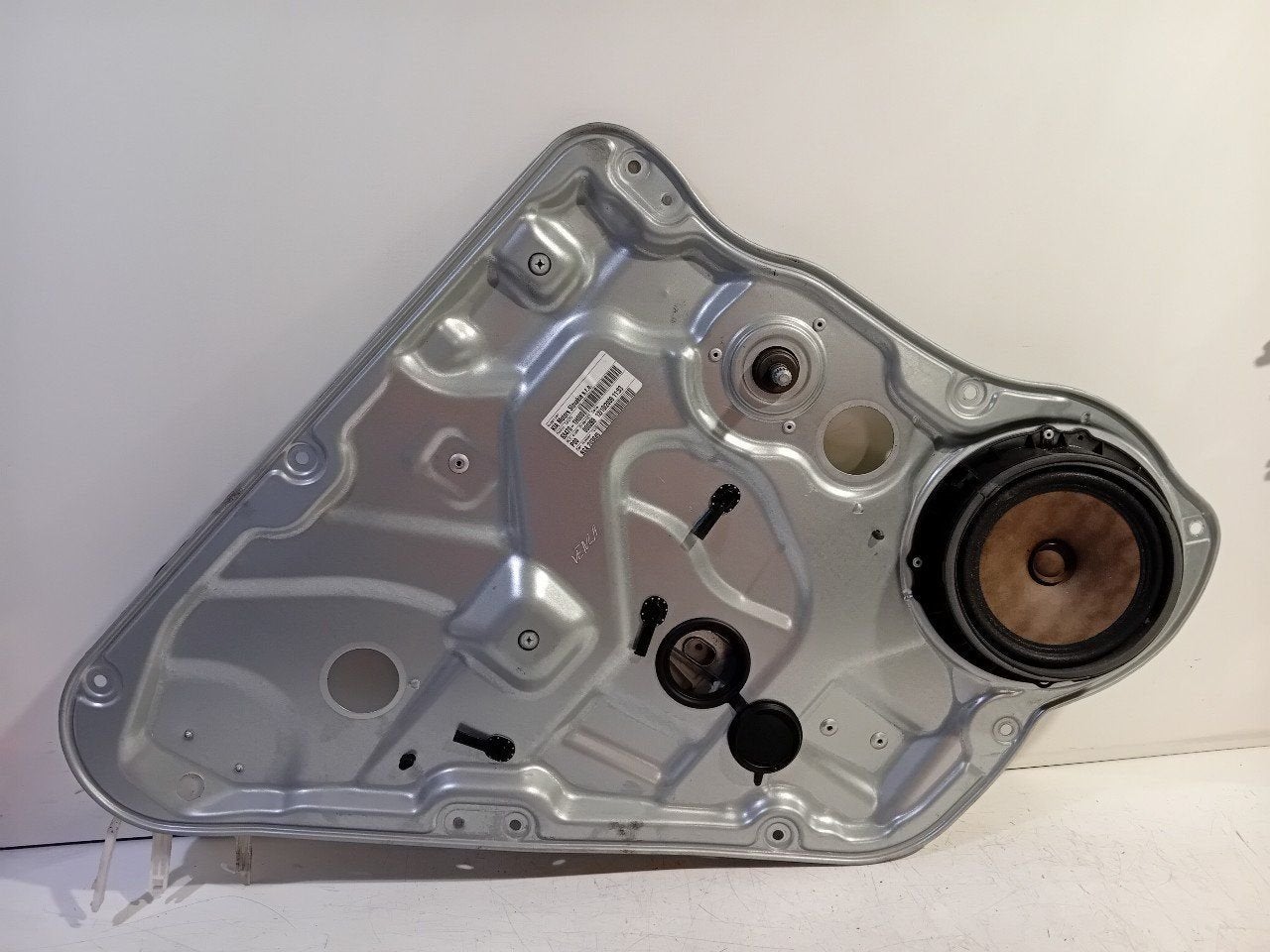 Raammechaniek links achter Kia Cee'd, Onderdelen@venauto.nl, Van der Ven Autorecycling B.V., Ettenseweg 76, 4706 PB Roosendaal, The Netherlands