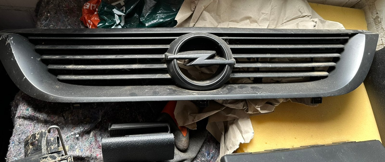 Opel Vectra B Grill, Gebruikt, Voor, Opel, Ophalen of Verzenden