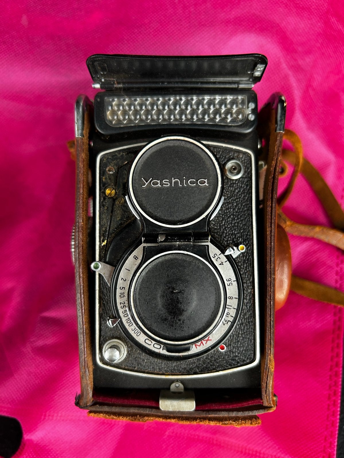 Yashica LM, Ophalen of Verzenden, Gebruikt, Spiegelreflex, Overige Merken