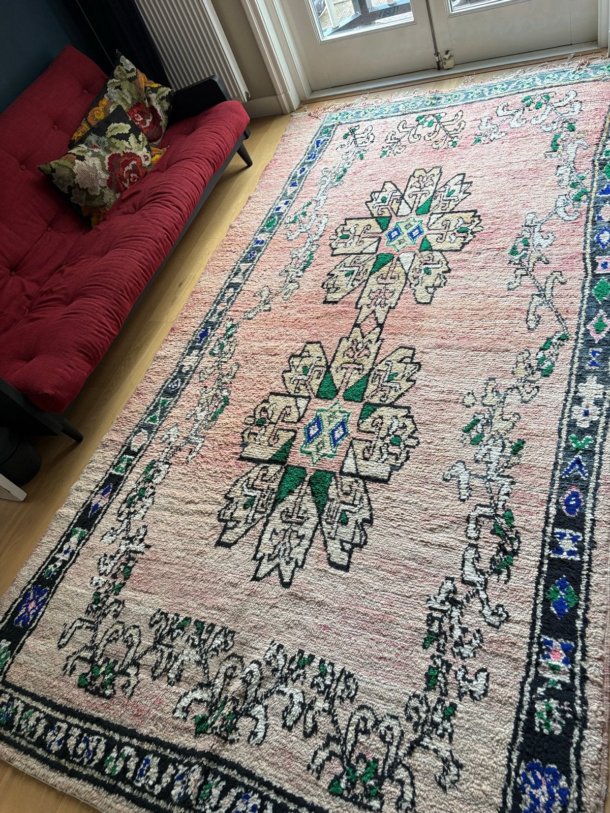 Azilal tapijt - Roze met kleurrijk patroon - 190x340 cm, Ophalen, Gebruikt, 150 tot 200 cm, 200 cm of meer