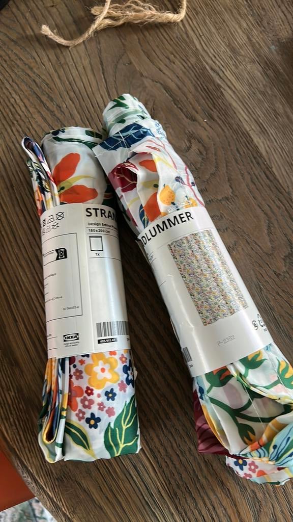 2 Douchegordijnen, Huis en Inrichting, Ophalen of Verzenden, Nieuw, Overige kleuren, Overige typen