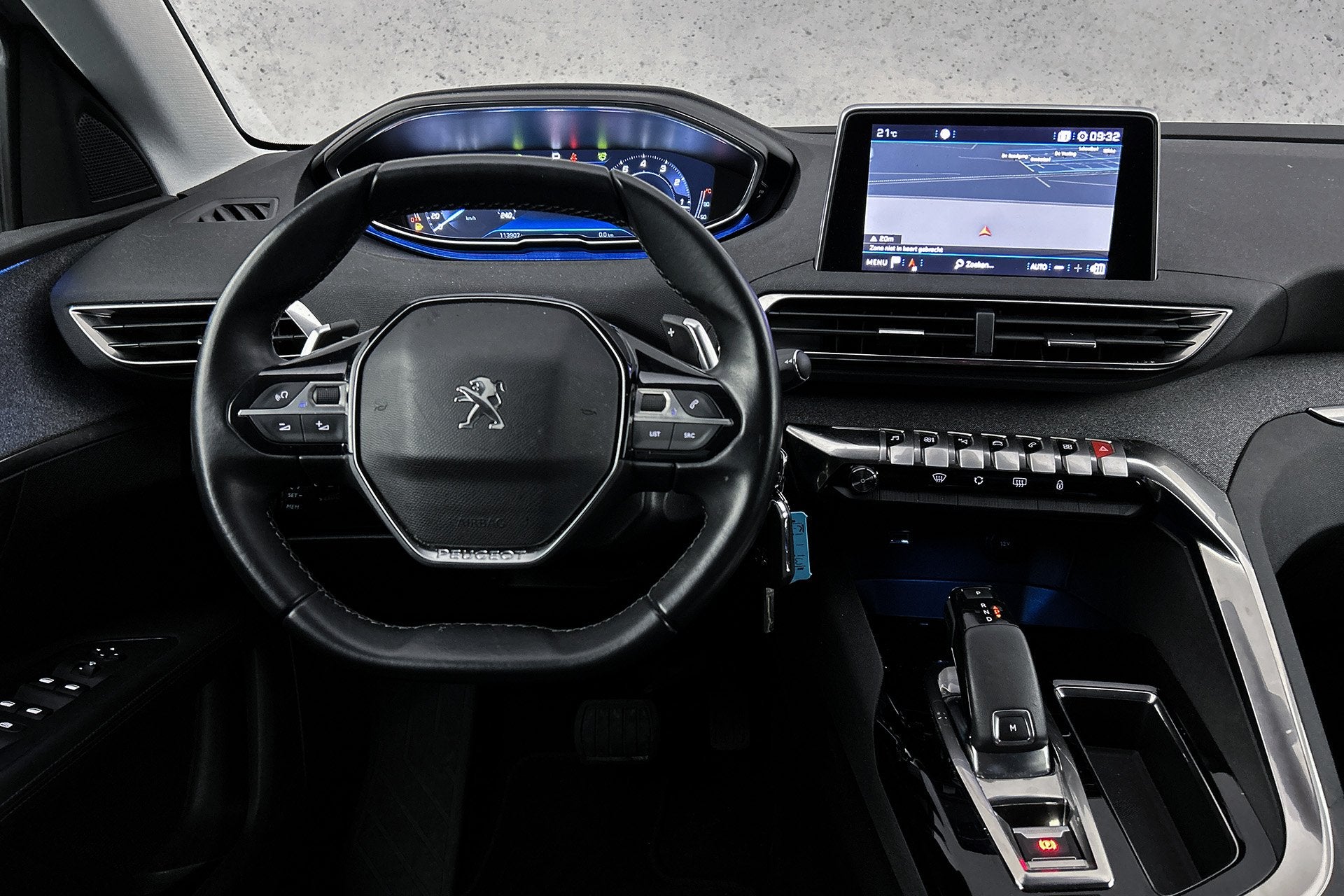 Peugeot 3008 1.2 PureTech | Half lederen bekleding | Navigat, Auto's, Gebruikt, 1199 cc, Met garantie (alle), Leder en Stof