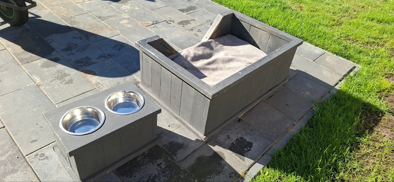 Houten honden bak +orthopedisch kussen, Ophalen, Gebruikt, Overige