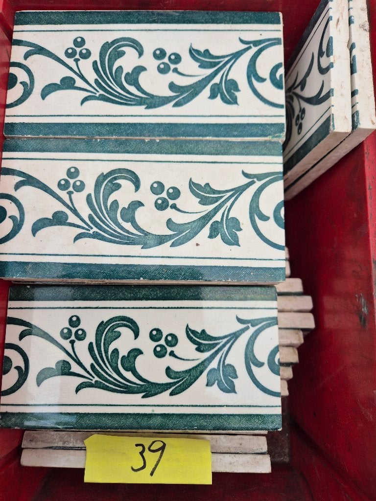 39 Art nouveau randtegels sierlijk decor Boch Freres, Antiek en Kunst, Ophalen
