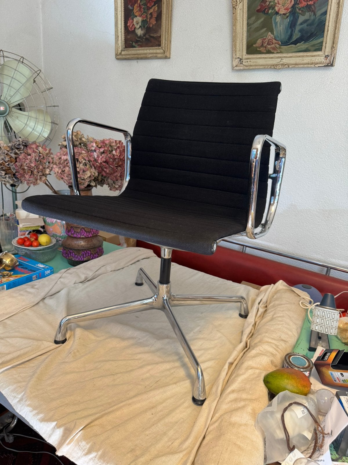 Eames Chair, EA107, Vitra Eames, vintage,Herman Miller, Gebruikt, Zwart, Stof, Eén
