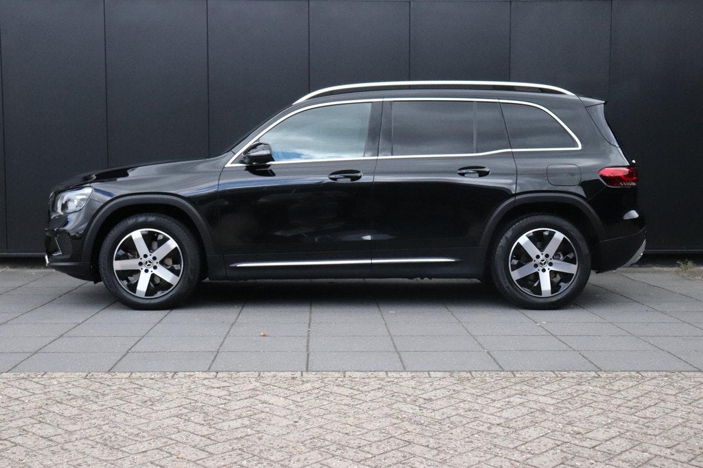 Mercedes-Benz GLB 200 164 PK Advantage | CAMERA | LEDER | LM, Auto's, Mercedes-Benz, Stof, 4 cilinders, Automatische klimaatregeling