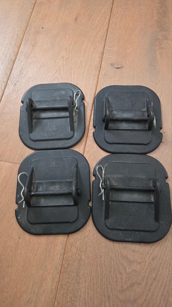 Set van 4 Stabilisatie voeten, Caravans en Kamperen, Caravan accessoires, Gebruikt, Ophalen