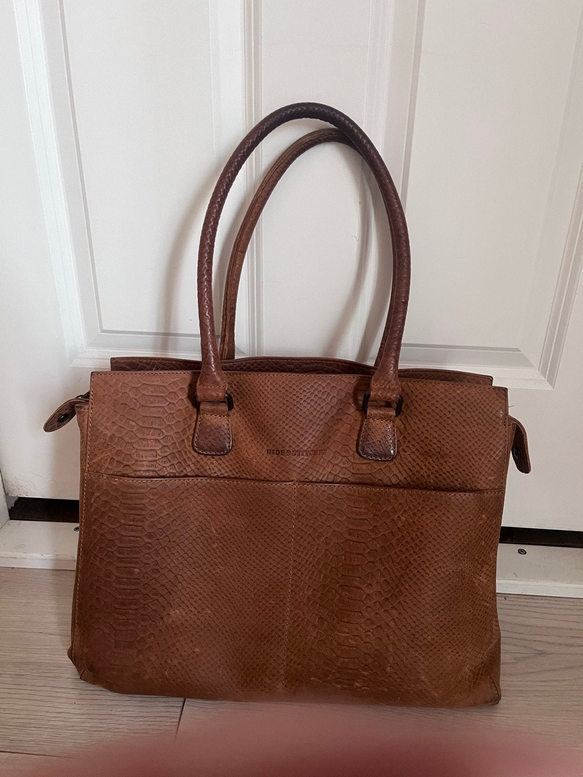 Leren labtop met Slangenprint, Ophalen of Verzenden, Gebruikt, Bruin, Shopper