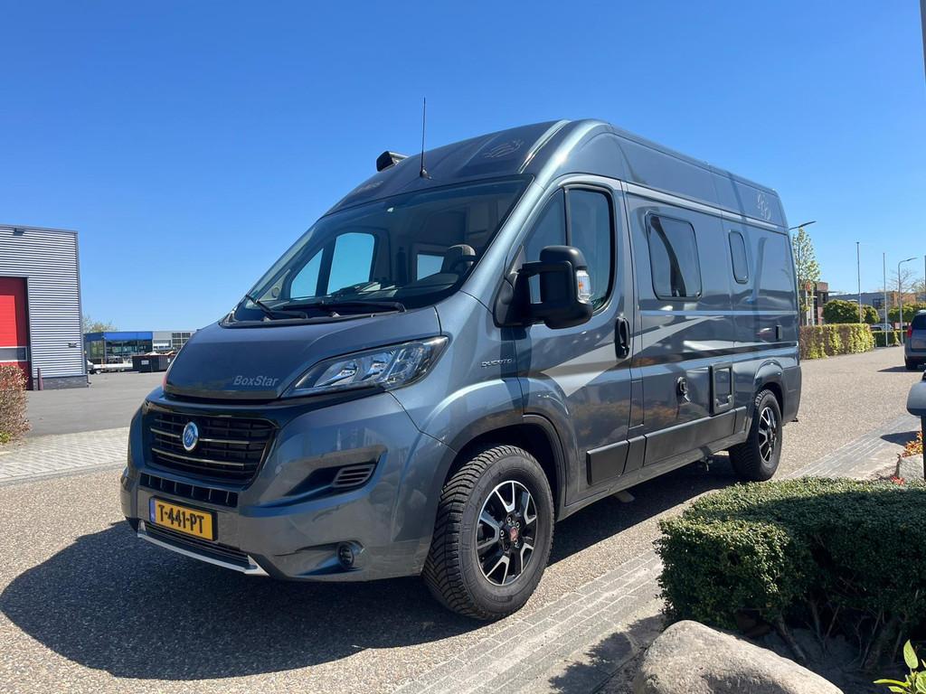 Knaus Boxstar 540 MQ (Road) Busbiker | Cruise | Camera | Air, Buscamper of Camperbus, Dakluik, Tot en met 2, Treinzit