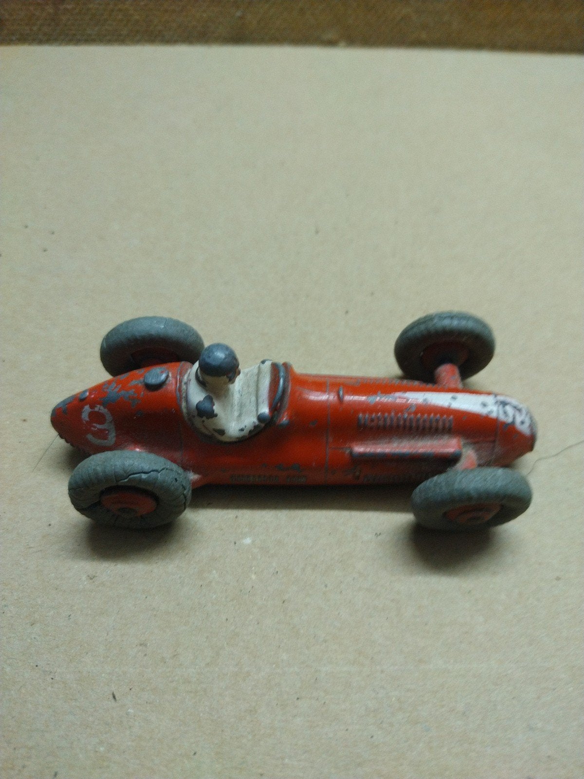 Dinky Toys Maserati 23K - Vintage Raceauto, Ophalen of Verzenden, Gebruikt, Auto
