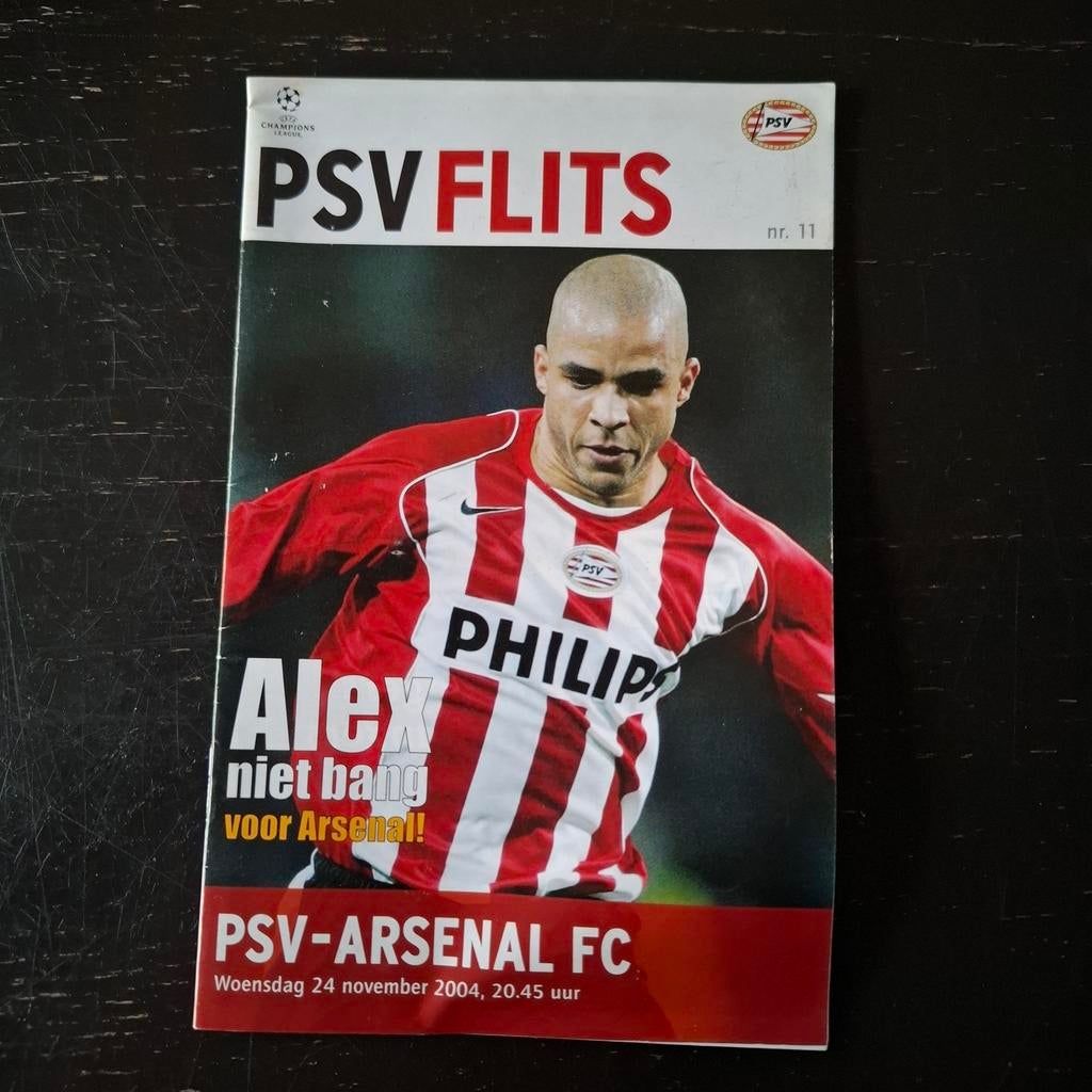 PSV Flits nr. 11 - PSV-Arsenal FC (24 november 2004), Ophalen of Verzenden, Gelezen, Sport en Vrije tijd