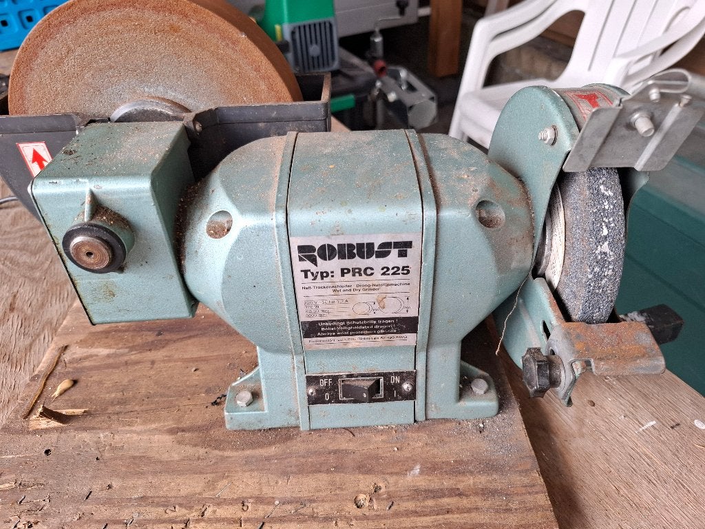 Nat/droog slijper, Ophalen, Gebruikt, Minder dan 700 watt, Werkbankslijpmachine
