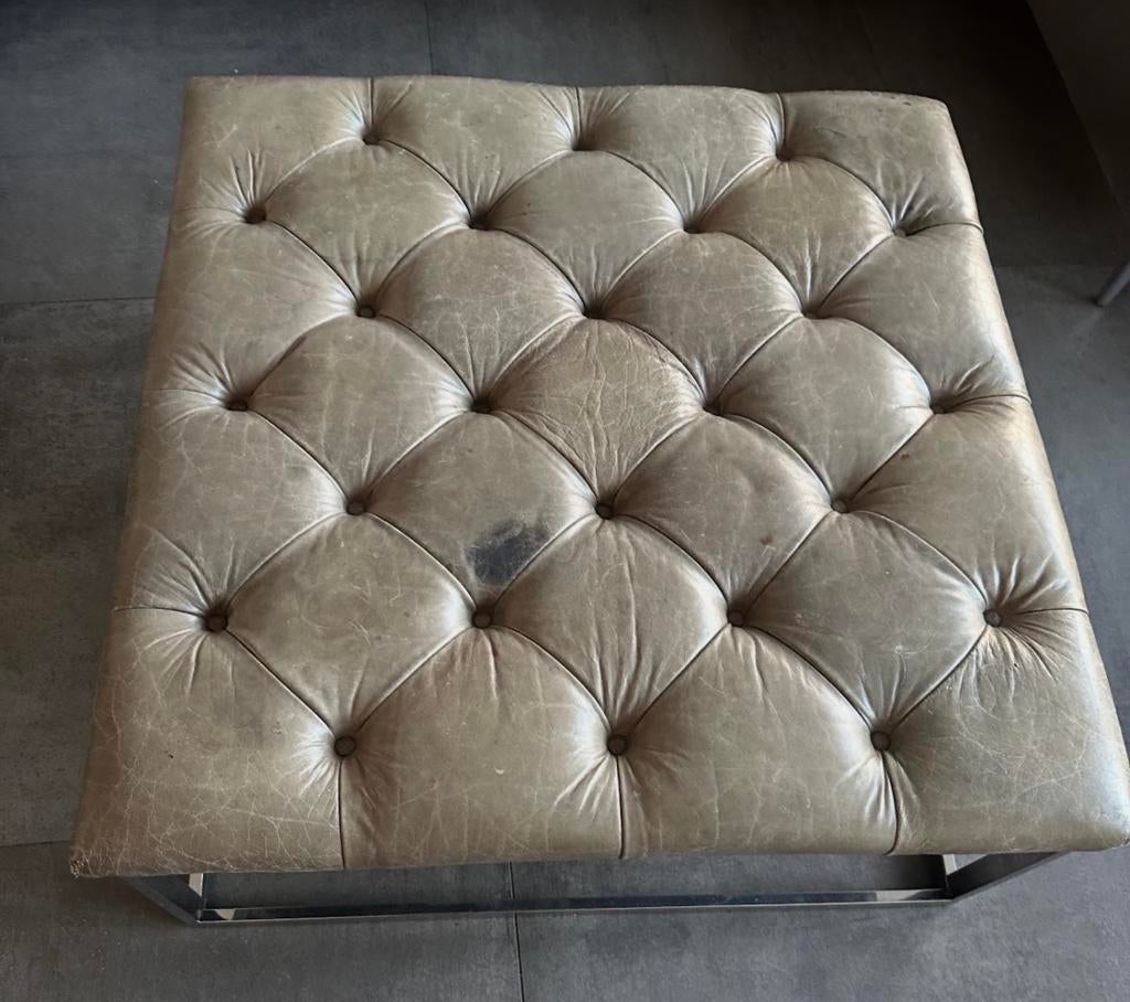 Eichholtz Eric Kuster leren salontafel taupe 90x90 cm, Huis en Inrichting, Tafels | Salontafels, Overige materialen, Gebruikt