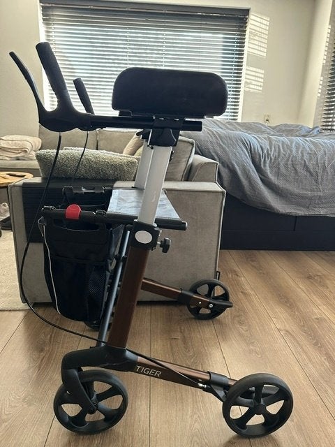 Mobilex Tiger Armschaal Rollator, Diversen, Ophalen of Verzenden, Opvouwbaar, Zo goed als nieuw