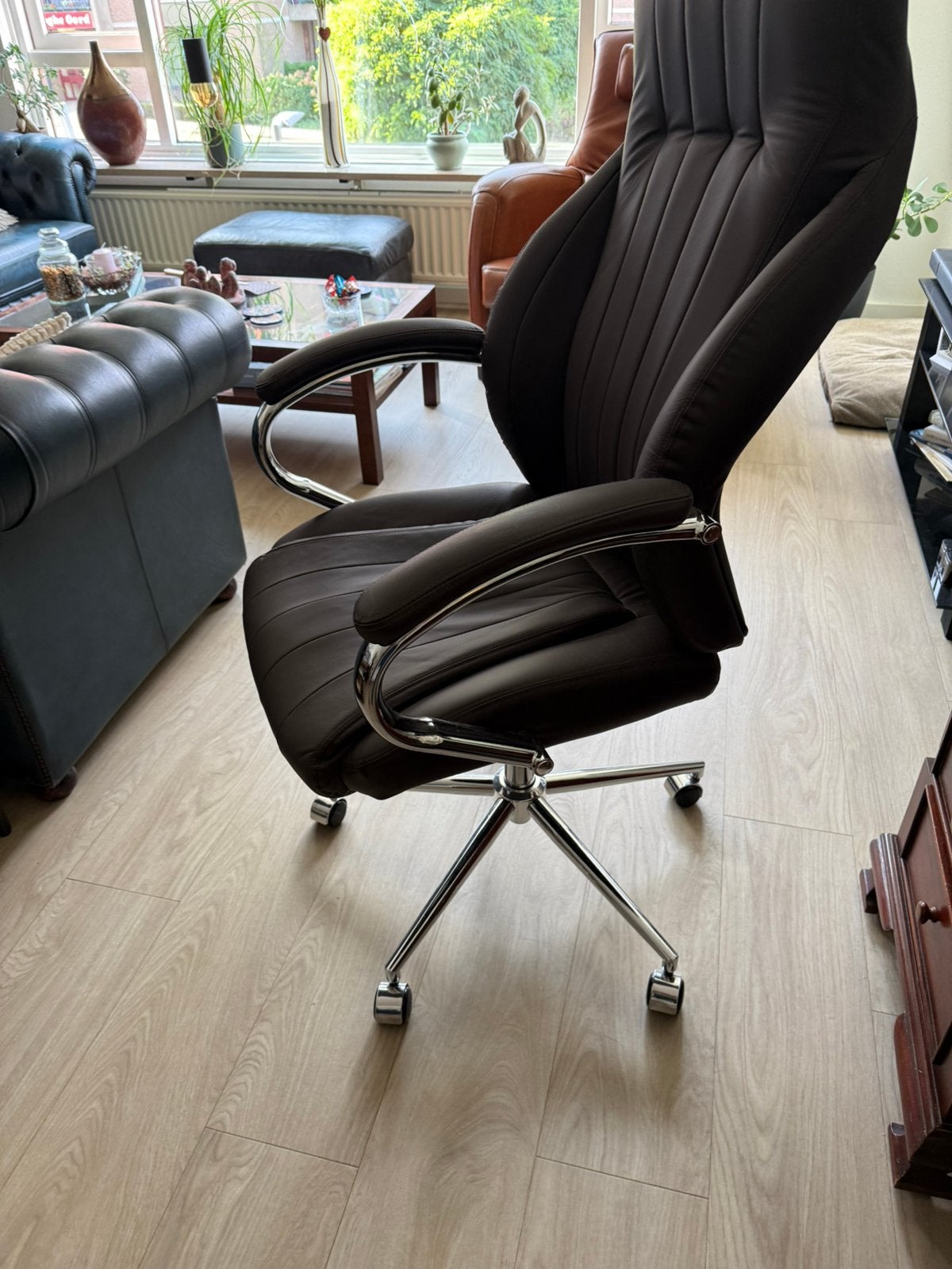 Bureau /game stoel, Ophalen, Ergonomisch, Zo goed als nieuw, Zwart