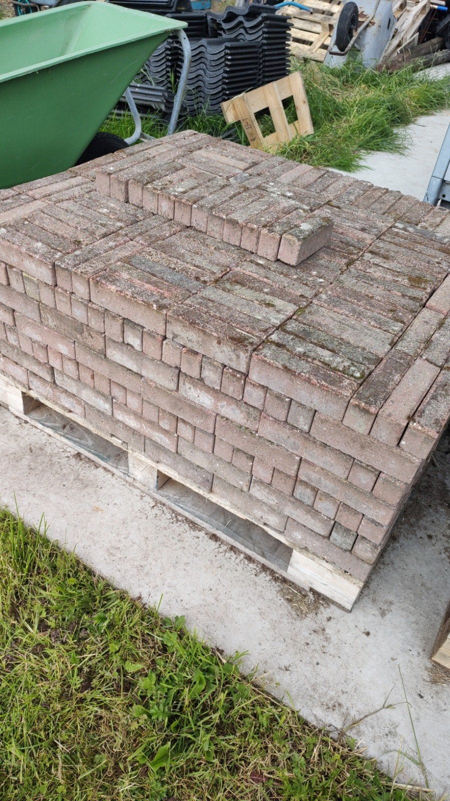 1690 sier straatstenen appelbloesem 125€ voor alles, Ophalen, Beton, Klinkers